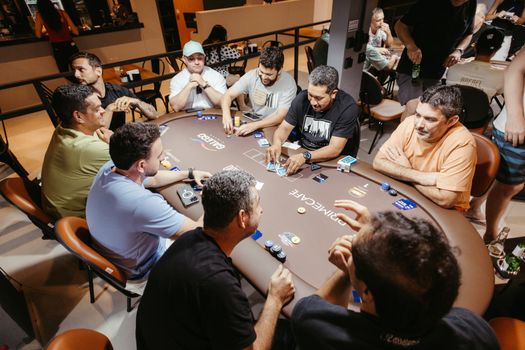 Průvodce výběrem bonusů pro nové hráče v online kasinech 2023